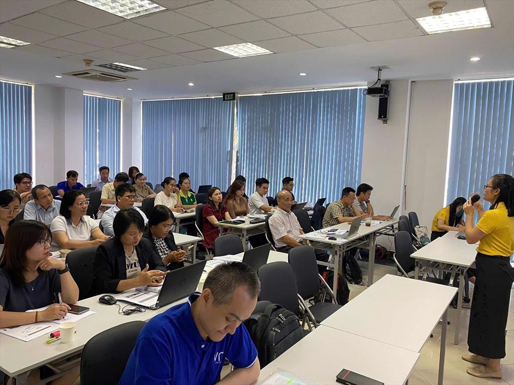 Khóa tập huấn: "Cập nhật quy định và hướng dẫn lập báo cáo phát triển bền vững (ESG) cho doanh nghiệp thủy sản" tại TP. HCM