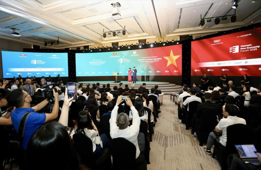 Ngành thủy sản Việt Nam trước thách thức của mô hình kinh tế mới Bài toán giá trị gia tăng và con đường bứt phá