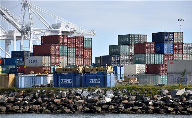 Mỹ gia hạn miễn thuế đối với một số mặt hàng công nghiệp của Trung Quốc