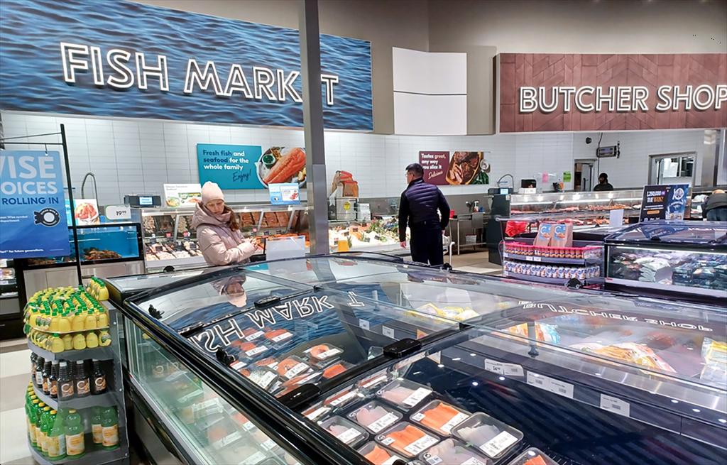 Doanh số bán lẻ và hàng tạp hóa tại Mỹ tăng mạnh dịp cuối tháng 11 