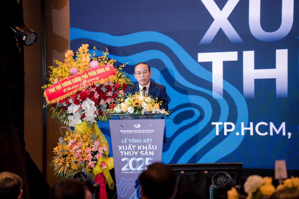 Thứ trưởng Bộ NNMT Phùng Đức Tiến Thủy sản Việt Nam phấn đấu hướng tới mục tiêu xuất khẩu 14 - 16 tỷ USD năm 2030 