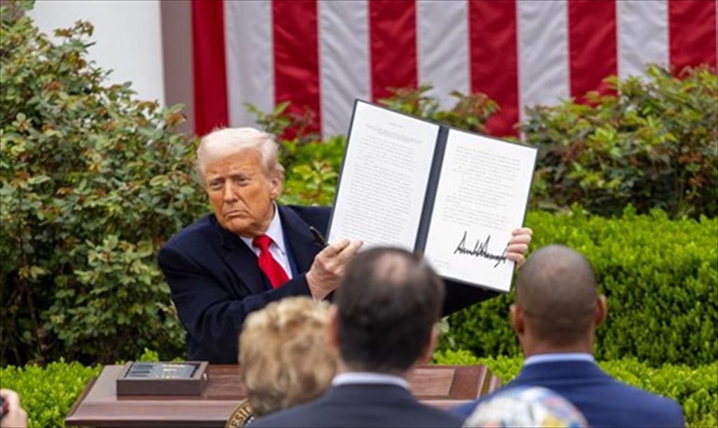 Mỹ chuẩn bị triển khai hoàn thuế nhập khẩu sau phán quyết của Tòa án Tối cao