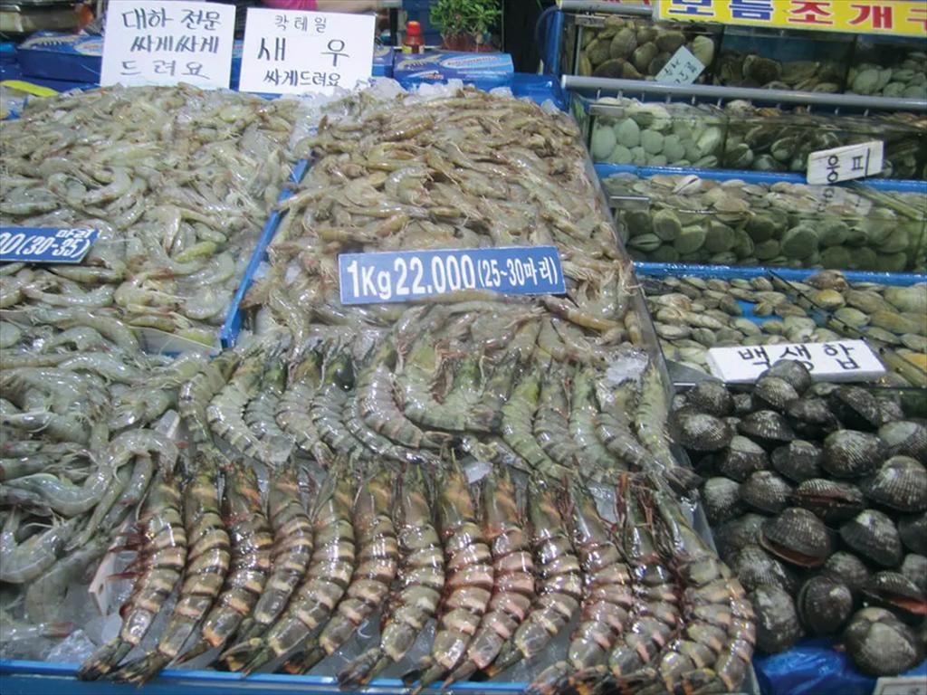 Giá hải sản Hàn Quốc tăng mạnh trước mùa hè