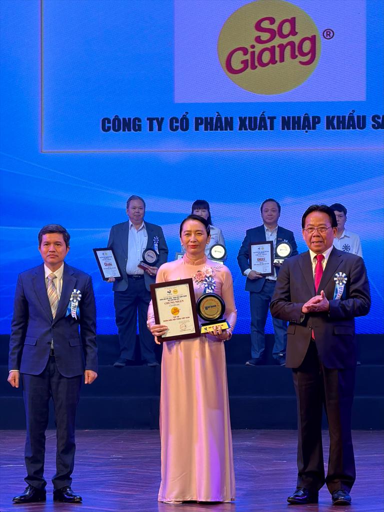 Sa Giang Honored with Vietnam Famous Brand  Competitive Brand 2026 Certification