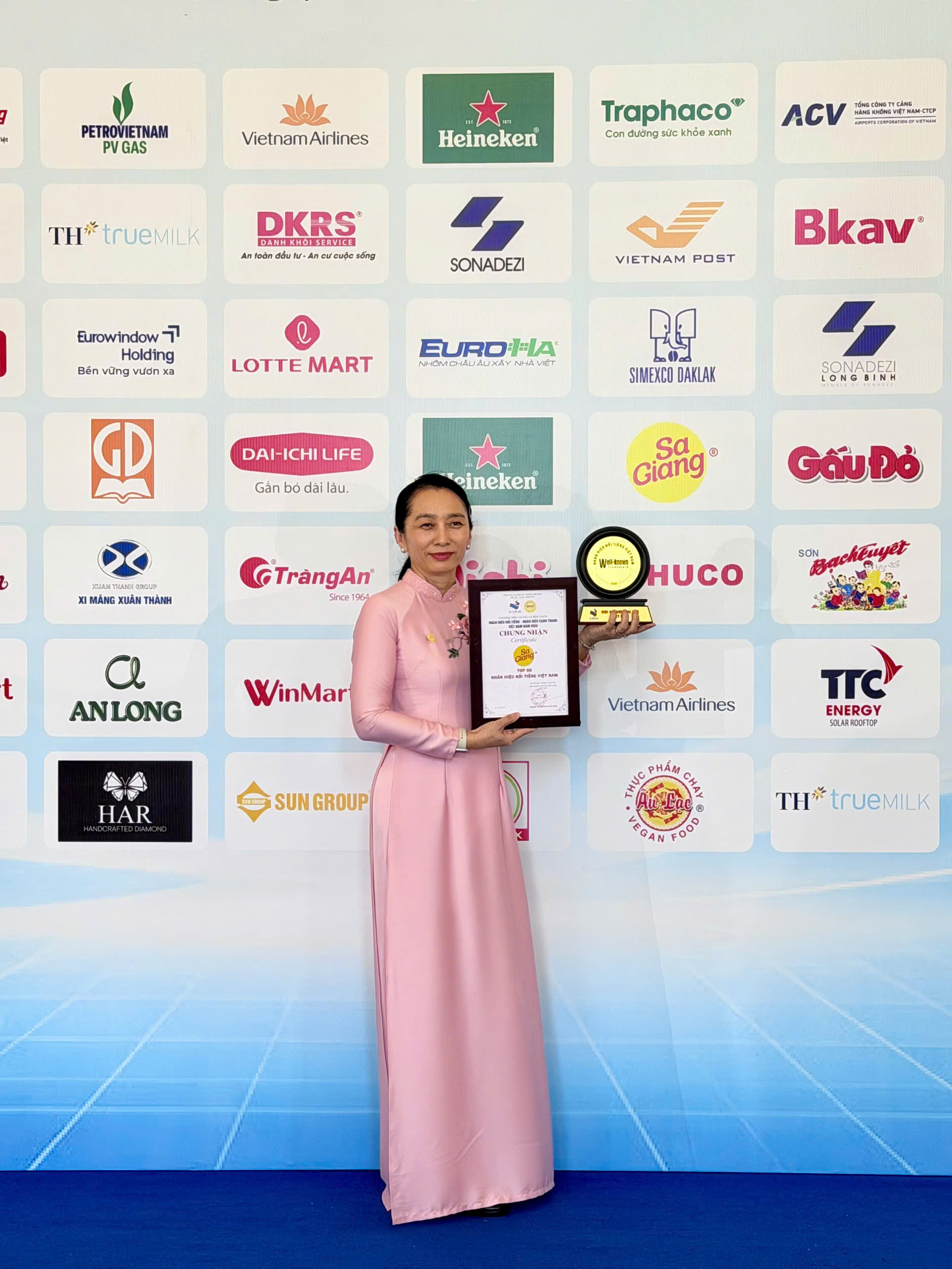 Sa Giang Honored with Famous Brand - Competitive Vietnamese Brand 2026 Certification