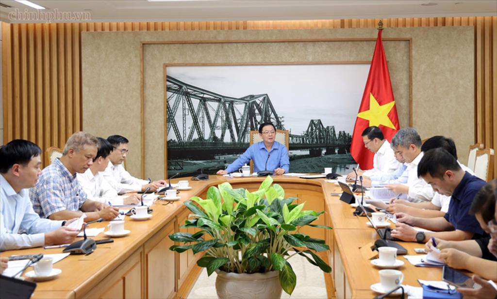 Gỡ điểm nghẽn thực chất, tạo thuận lợi cho doanh nghiệp đóng góp vào tăng trưởng hai con số
