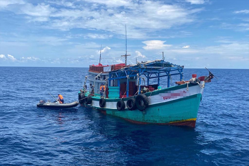 Addressing the IUU “Yellow Card” in Ca Mau Digitalizing Data and Tightening Fishing Vessel Management