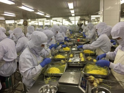 Hàng Việt xuất thô, Trung Quốc hưởng lợi