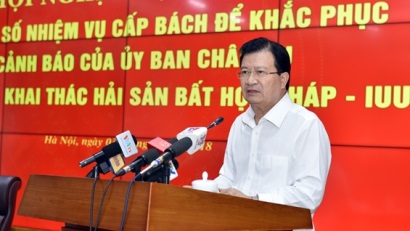 Phó Thủ tướng Trịnh Đình Dũng chủ trì Hội nghị tìm giải pháp gỡ ‘thẻ vàng’ cho thuỷ sản Việt Nam