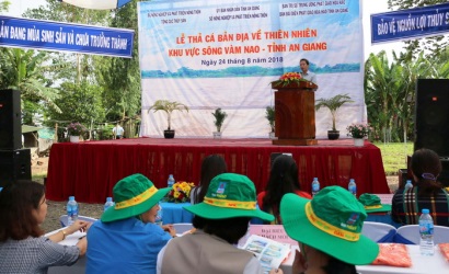 An Giang: Tổ chức thả cá giống tái tạo nguồn lợi thủy sản