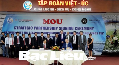 Ký kết hợp tác giữa Tập đoàn Việt - Úc và Công ty Benchmark Holdings Jsc về phát triển ngành Thủy sản