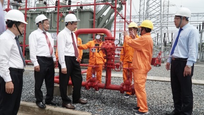 Sử dụng điện hiệu quả trong nuôi tôm ở ĐBSCL: Tăng tốc nguồn vốn cho điện và quy hoạch vùng nuôi