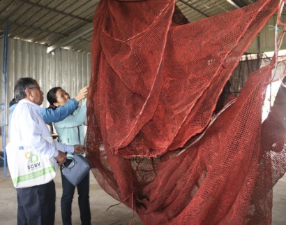 Giới thiệu công nghệ nhuộm lưới chống bám bẩn trong nuôi thủy sản