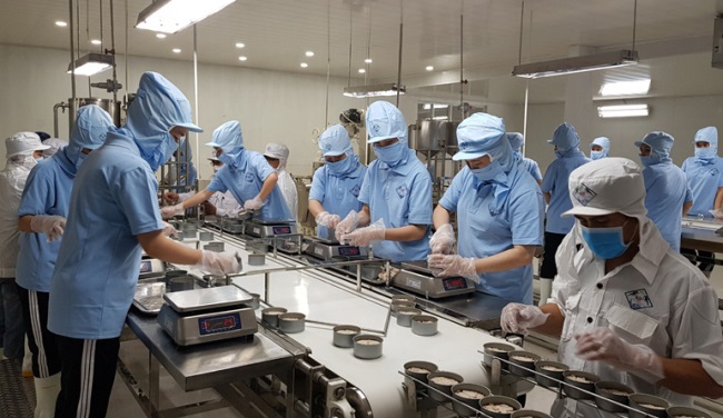 1 tỉ đồng hỗ trợ mô hình sản xuất đồ hộp thủy sản