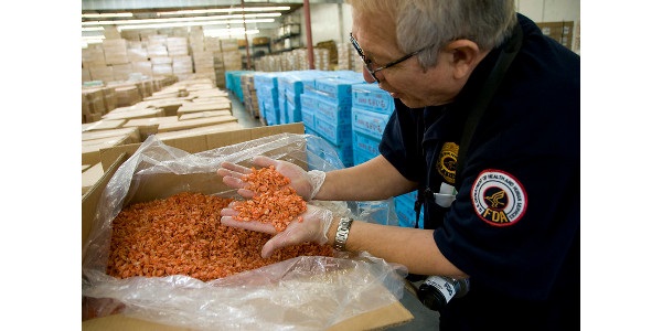 FDA: Hoãn hầu hết các cuộc thanh tra nước ngoài cho đến tháng 4/2020