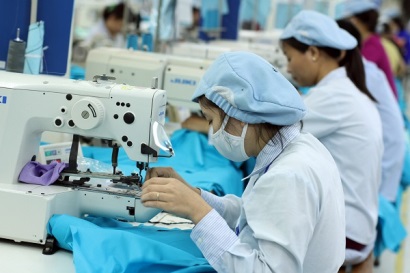 Đề nghị không tăng lương tối thiểu vùng năm 2017 và lấy căn cứ mức sống tối thiểu!