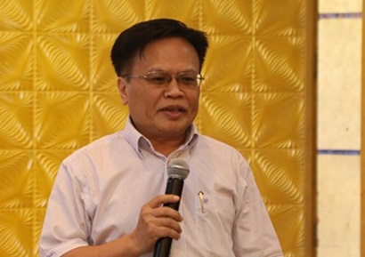 Mất hàng tháng để được xác nhận… tự chịu trách nhiệm