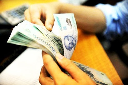 Nhà nước công bố mức lương tối thiểu vùng theo tháng và theo giờ