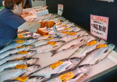 Nhật Bản: Nhập khẩu cá hồi và cá hồi trout giảm năm 2016