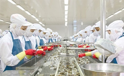 Lương tối thiểu tăng, thu nhập người lao động có tăng?