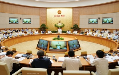 Thủ tướng Nguyễn Xuân Phúc chủ trì họp Chính phủ thường kỳ tháng 4/2019