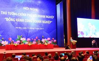 Thủ tướng: 2017 là năm giảm phí cho doanh nghiệp