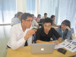 Làm thế nào để thu hút được nhiều khách hàng đến với website của DN mình?