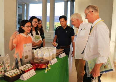 Vietnam boosts cooperation in organic agriculture with Australia