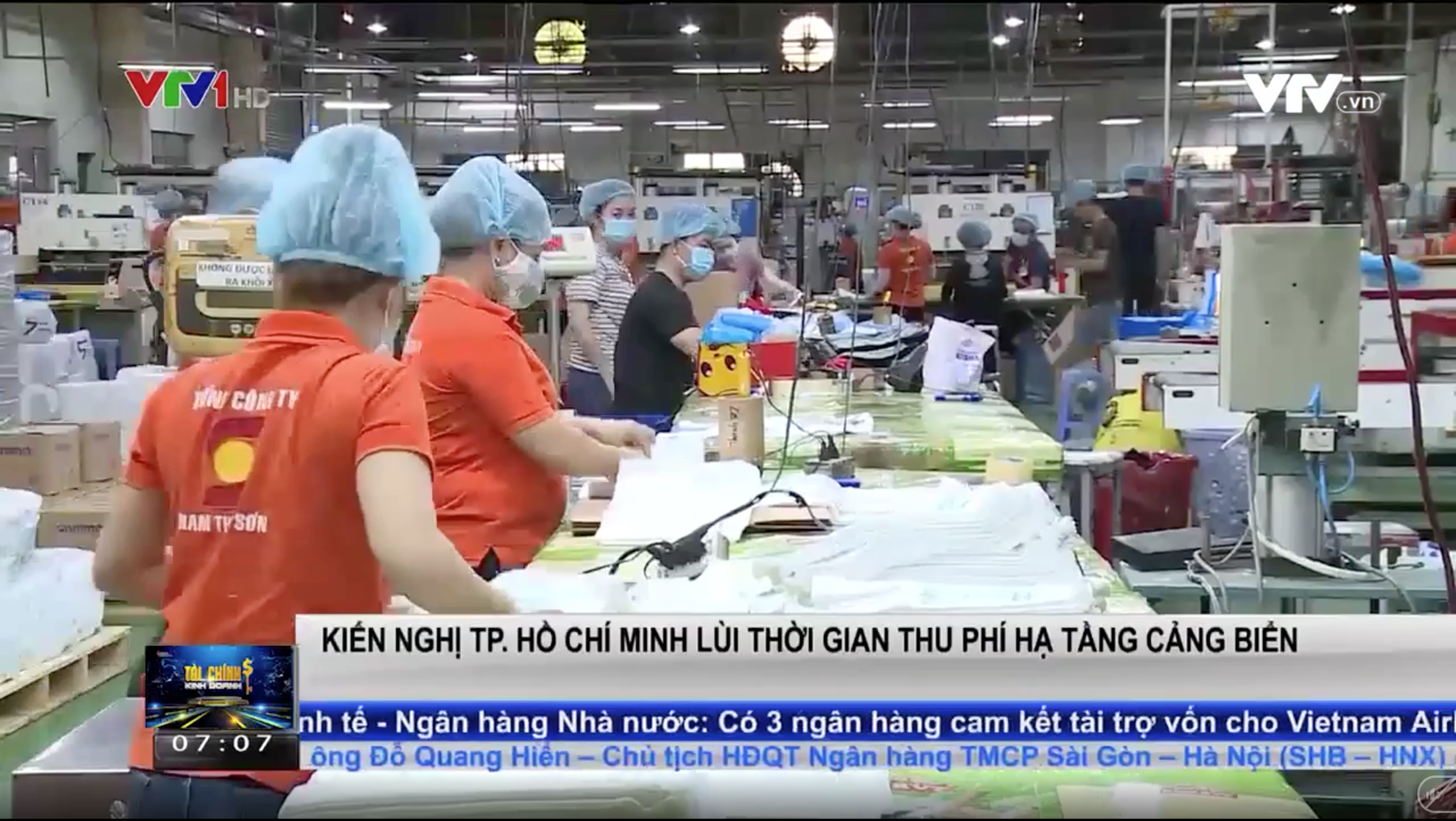 Doanh nghiệp khó chồng khó nếu bị thu thêm phí hạ tầng cảng biển